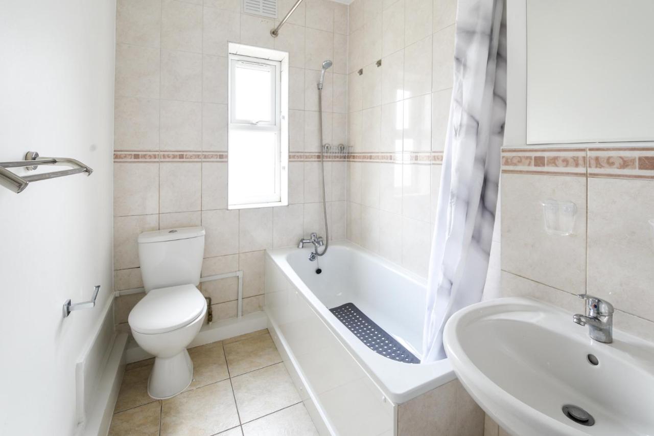 Great Spacious 2 Bedroom Flat Hendon Eksteriør bilde